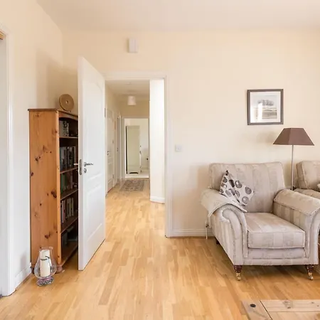 Rectory Mews, Duncormick, Kilmore Quay, County Wexford - 3 Bedroom Sleeps 6 Nyaraló Duncormick